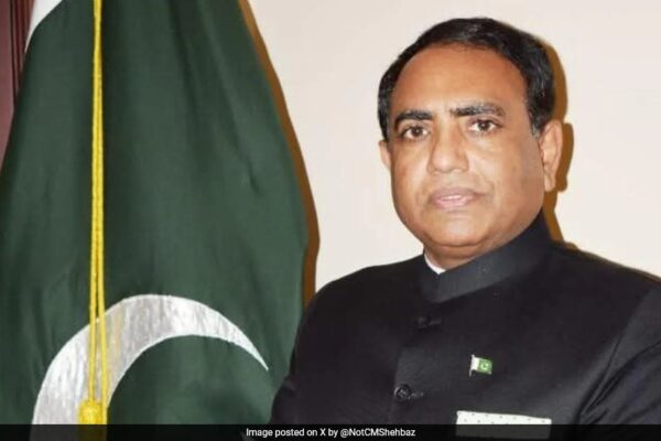 The day of great embarrassment for Pakistan, ambassador did not get entry in America, returned from the airport itself