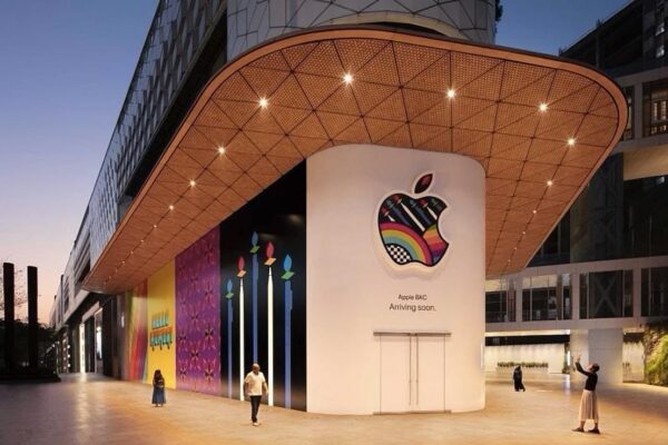 Apple increased iPhone production from India to $ 22 billion after shifting from China