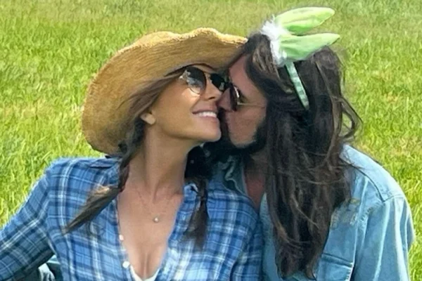 Elizabeth Harley confirmed his relationship with Miley Cyrus’ father, Billy Ray Cyrus