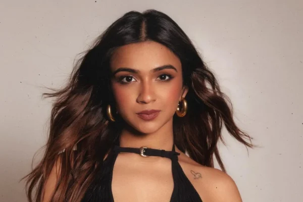 Apoorva Mukhija’s total asset is an RS 41 driver? Rebel Girl broke the silence on the viral claim